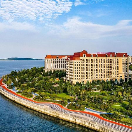 Crowne Plaza Qingdaoorientalmoviemetropolis By Ihg Hotel Ngoại thất bức ảnh