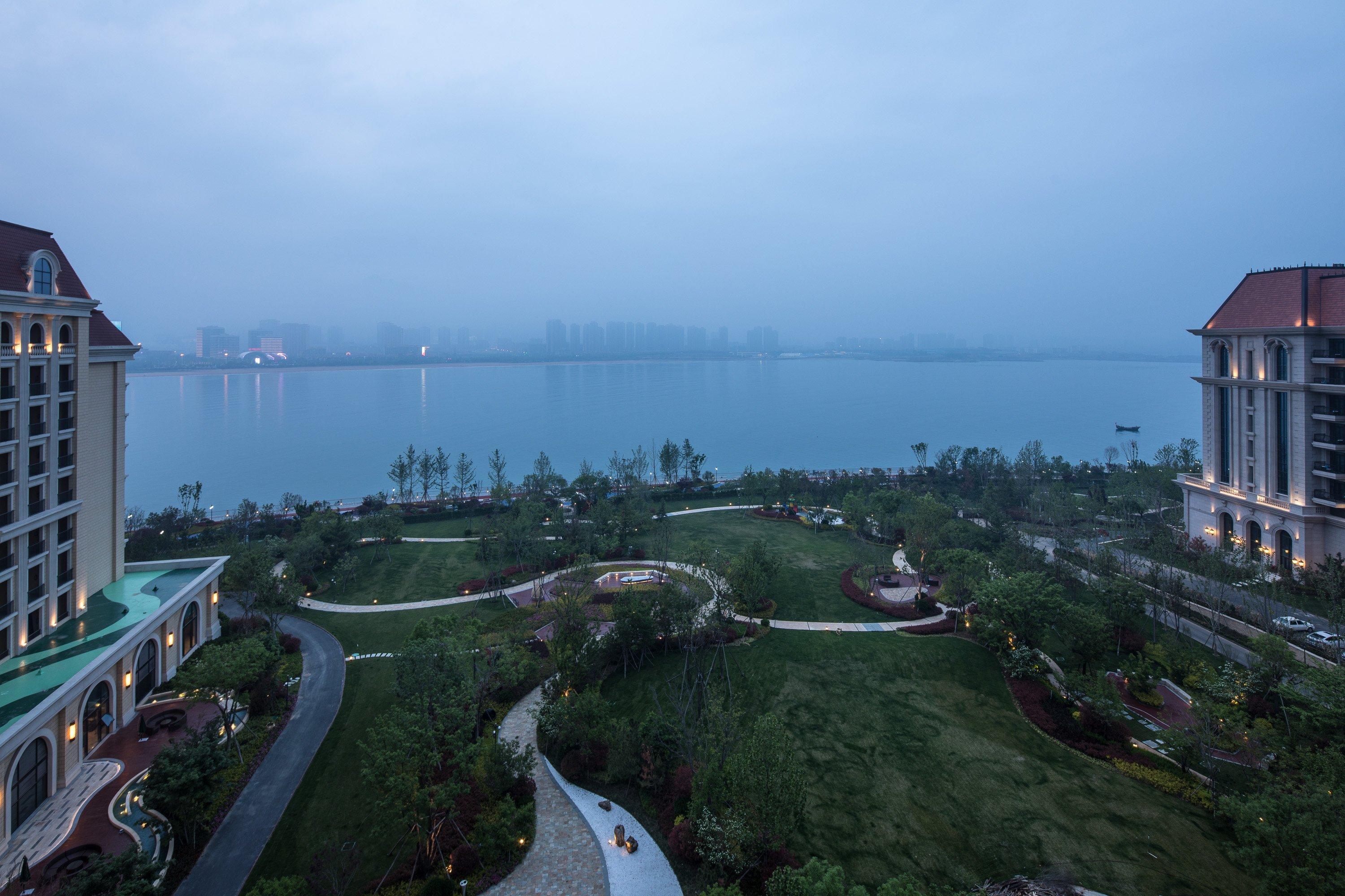 Crowne Plaza Qingdaoorientalmoviemetropolis By Ihg Hotel Ngoại thất bức ảnh