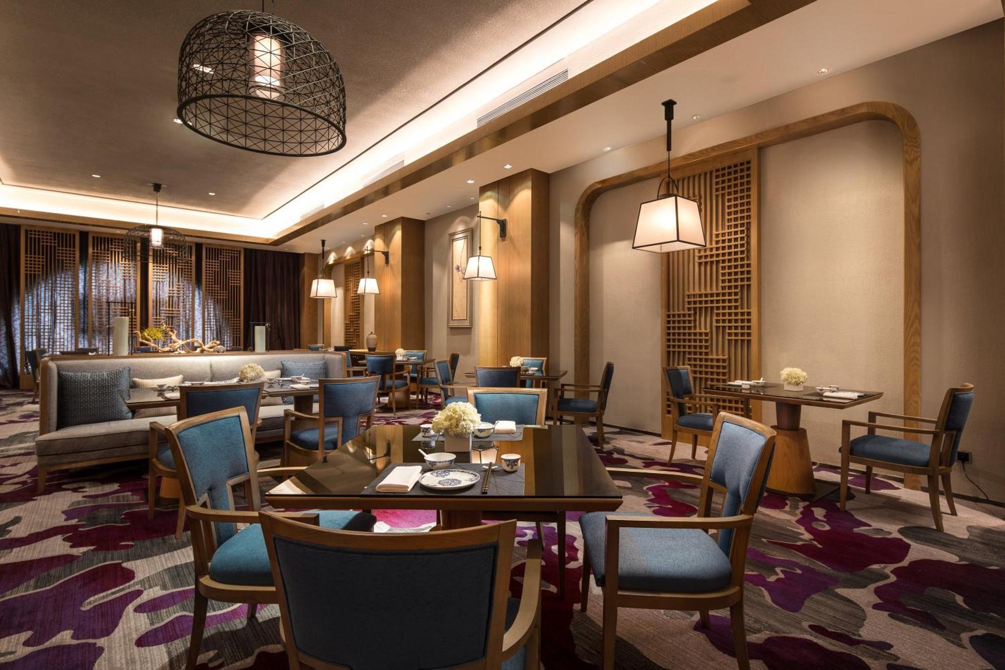 Crowne Plaza Qingdaoorientalmoviemetropolis By Ihg Hotel Ngoại thất bức ảnh